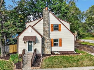 219 S Front St, Pleasant Hill, MO 64080