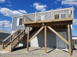 988 Radio Rd, Little Egg Harbor, NJ 08087