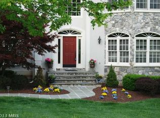 1419 Wynhurst Ln, Vienna, VA 22182