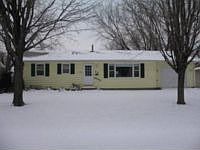 1st image of 615 15th St NE
