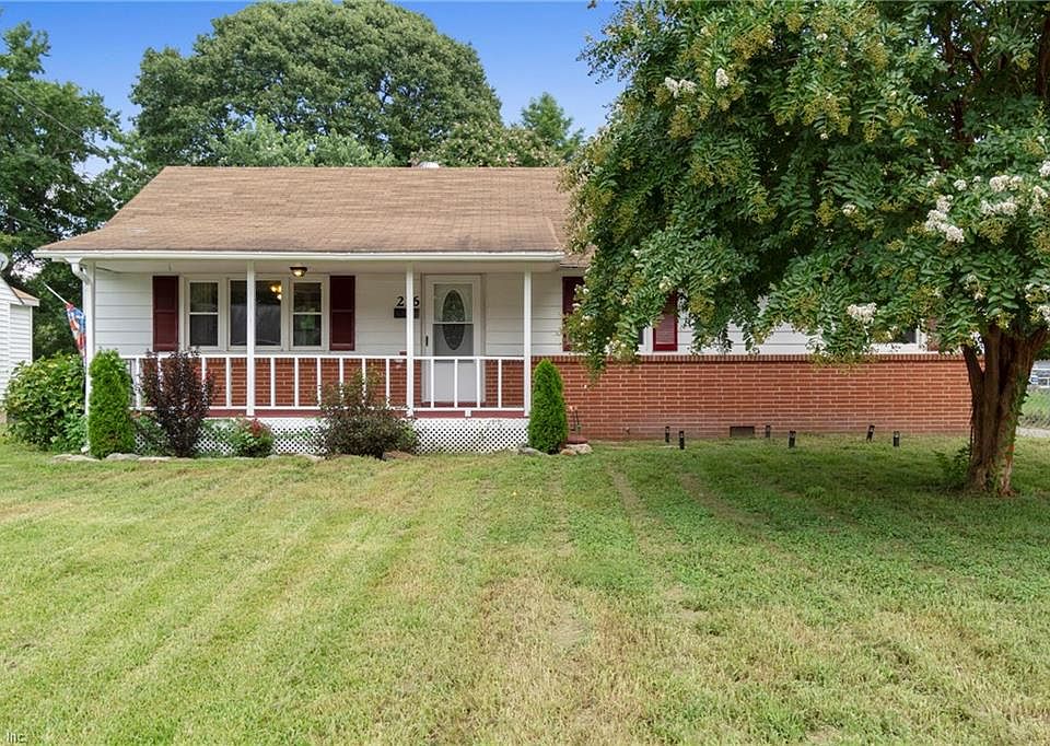 1st image of 216 Patrician Dr
