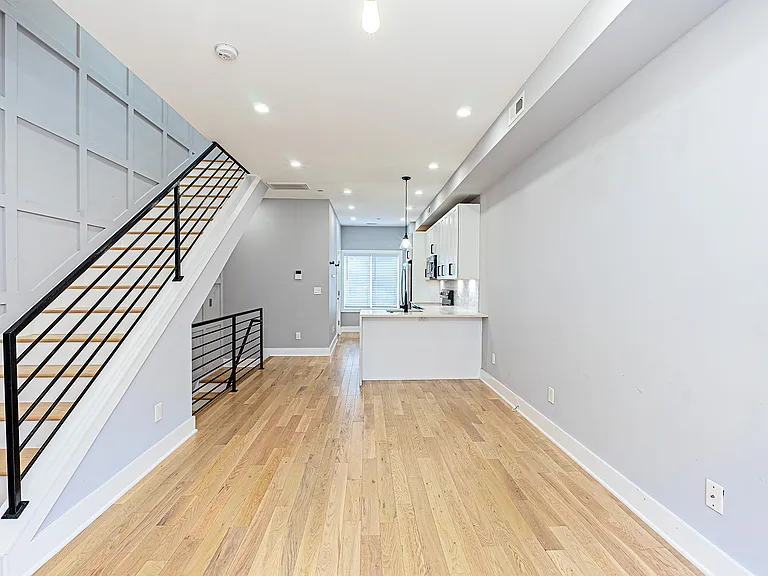 1219 Wylie St NE #2 — Photo 8