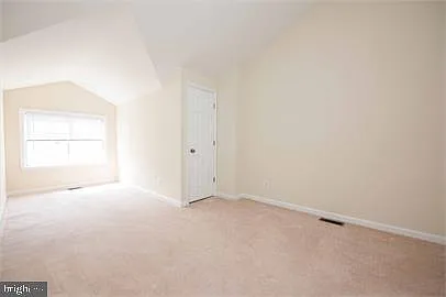 6002 Lincolnia Rd — Photo 18