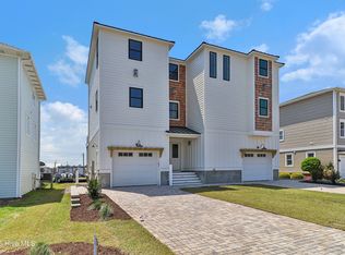 121 Sound Drive, Atlantic Beach, NC 28512
