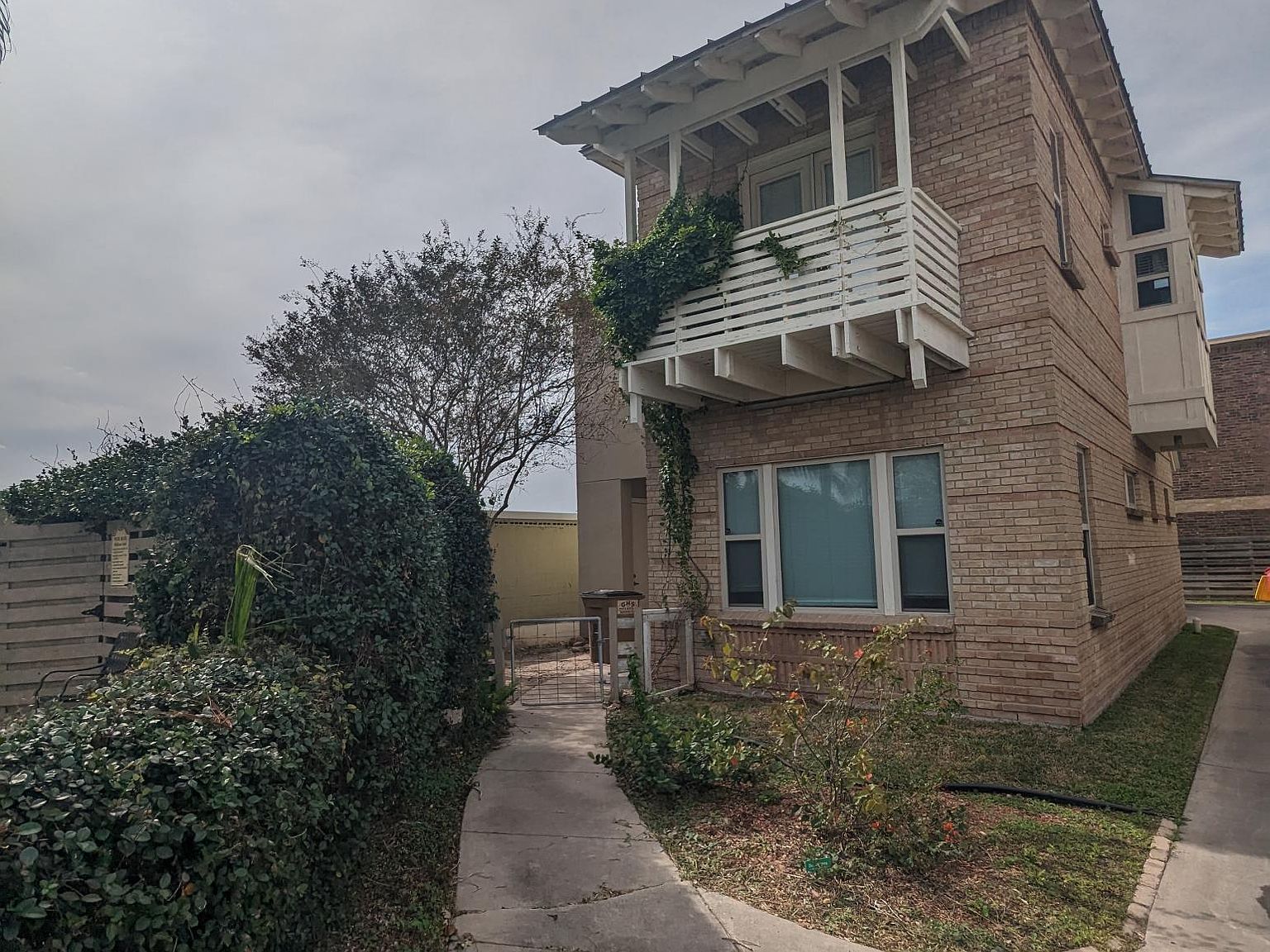 524 Wildrose Ln UNIT 8, Brownsville, TX 78520 Zillow