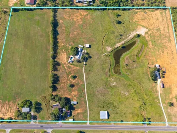 16020 Fm 463, Lytle, TX 78052