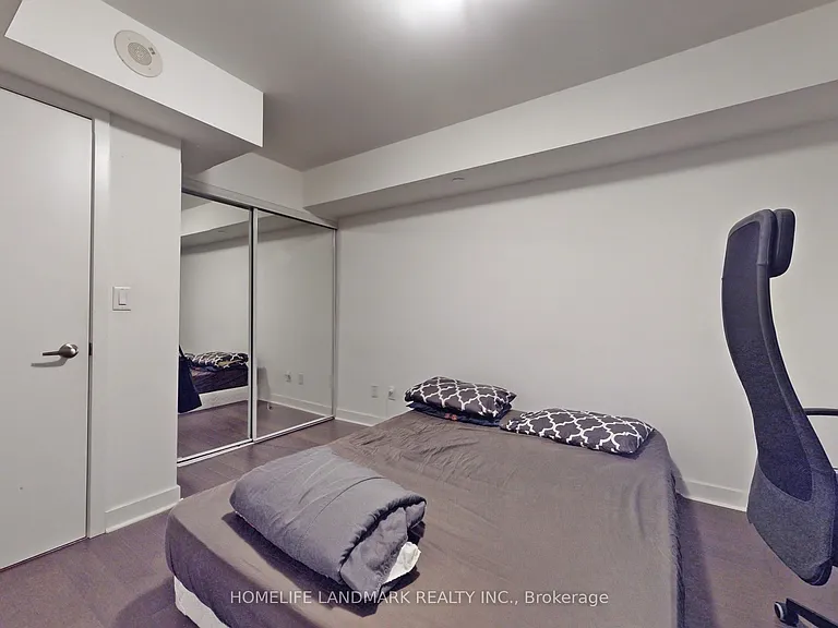 58 Orchard View Blvd #505 — Photo 19
