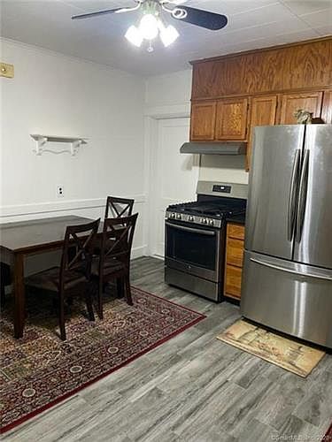 2nd image of 58 Bennett Ave