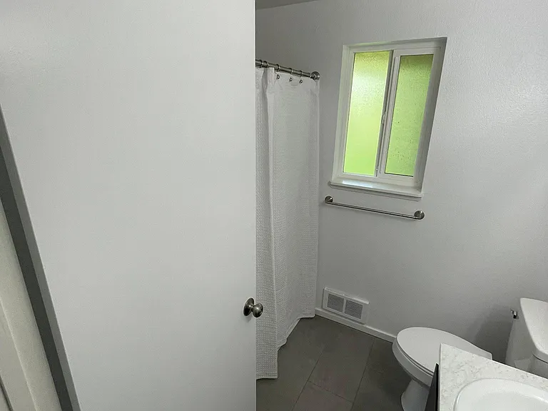 Full Bath