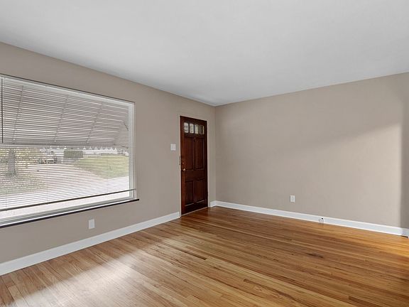 4th image of 5518 Wyoming St
