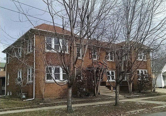 1st image of 1106 21st Ave
