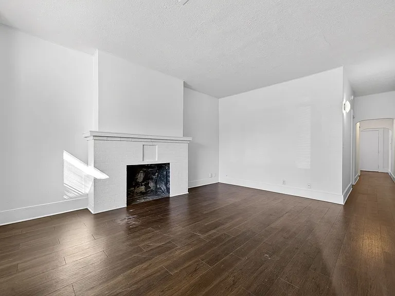5114 N Williams Ave — Photo 9