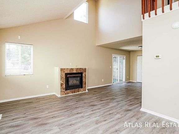 4th image of 5515 Jennifer Ln