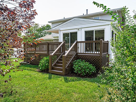 3rd image of 303 Westwood Dr