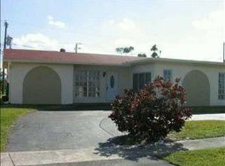 9522 NW 26th St, Sunrise, FL 33322