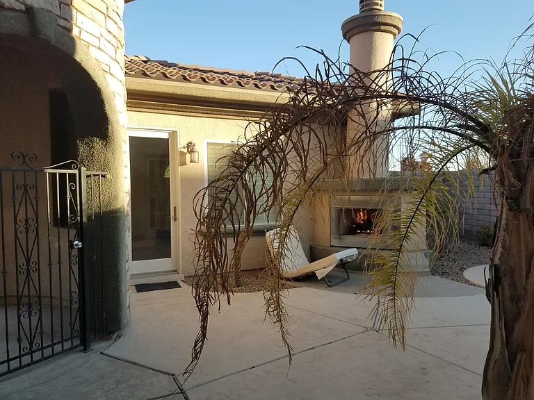 Outdoor Fireplace / Casita