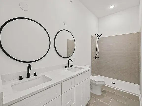 683 Shatel Ct — Photo 4