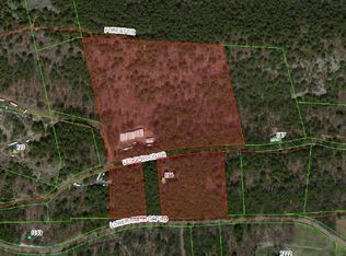 156 Ledgewood Dr, Eldred Township, PA 18058