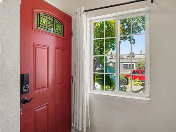 1288 107th Ave, Oakland, CA 94603
