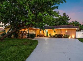 12811 LAKE DRIVE, LARGO, FL 33774