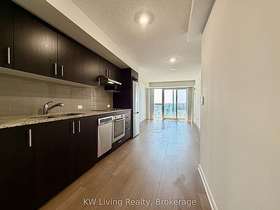 3rd image of 255 Village Green Sq #1707