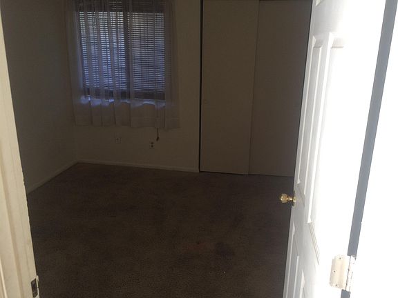 5th image of 1748 S Rogers Cir