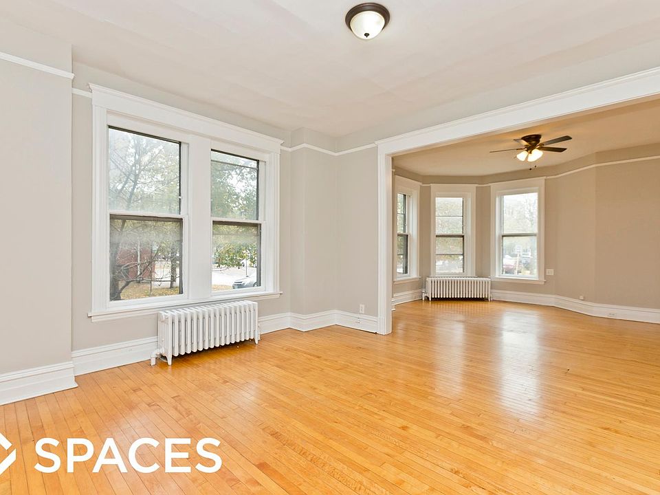 1st image of 4032 N Wolcott Ave