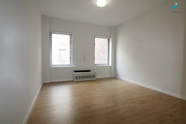 Rented by FirstService Realty (legacy) | media 15