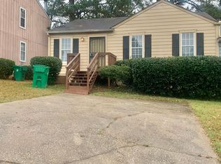 2042 Charter Ln, Lithonia, GA 30058