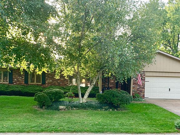 2nd image of 62 Glen Echo Dr