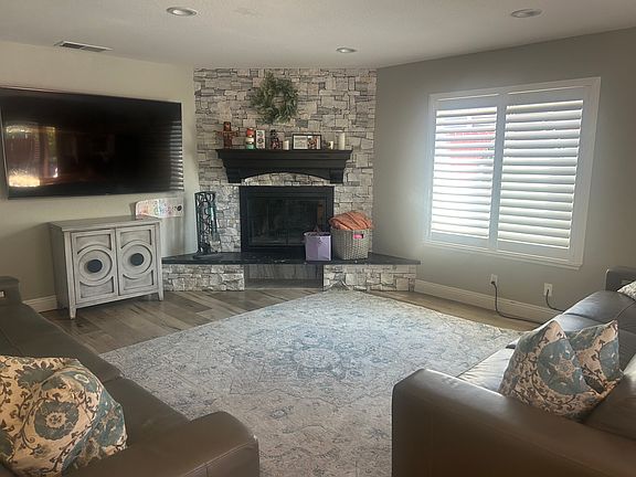 4th image of 7721 McConnel Dr