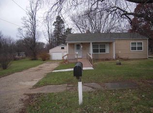 413 S Springfield Ave, Rockford, IL 61102