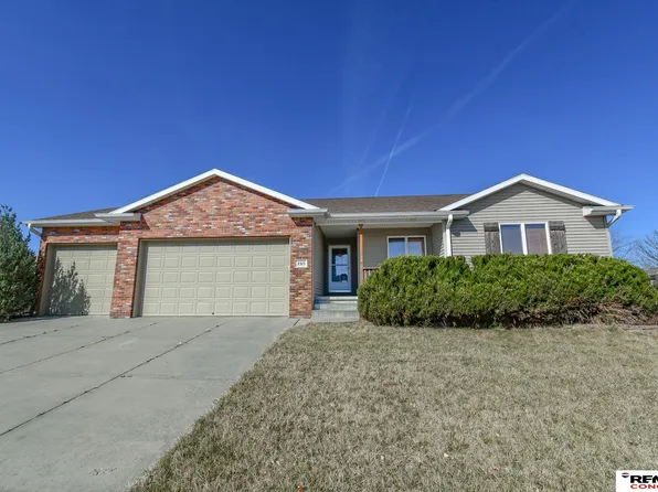 2315 NW 45th St, Lincoln, NE 68524