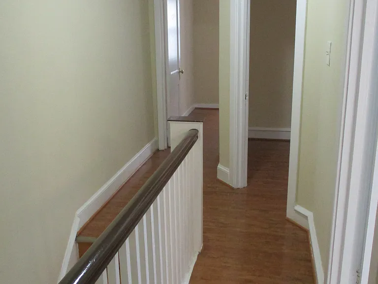 4153 Stirling St — Photo 6