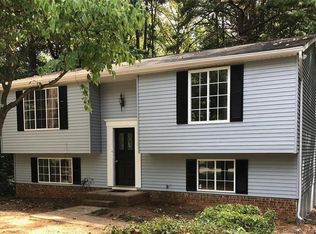 2808 Studley Rd, Charlotte, NC 28212