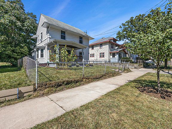 4th image of 1017 Union Ave SE