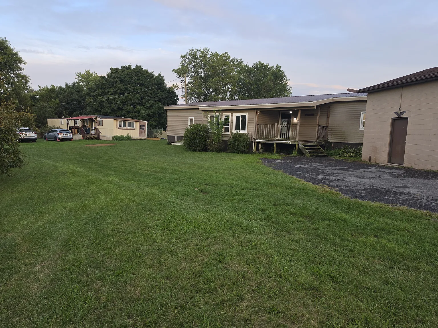 3 bed, 1200 sqft, $1,400 — Photo 3