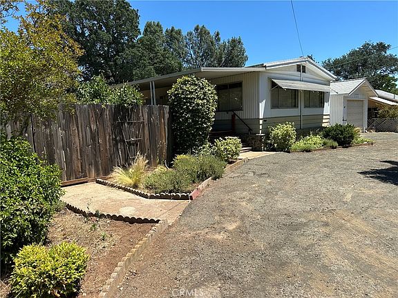 3rd image of 5647 Jones Ave