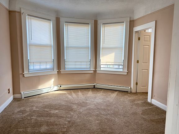 3rd image of 245 22nd St Floor 3