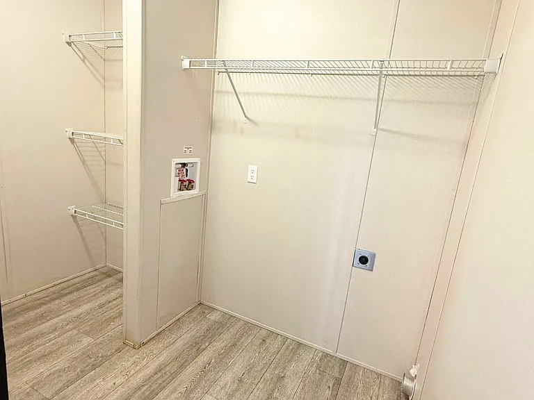 201 Sonoma Dr #131 — Photo 14