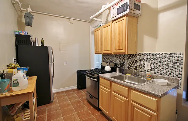 Rented by Julianna Realty Corp | media 15