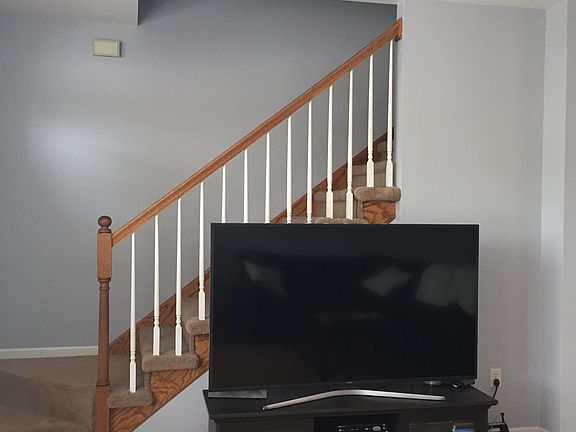 3rd image of 2931 Churchill Ln