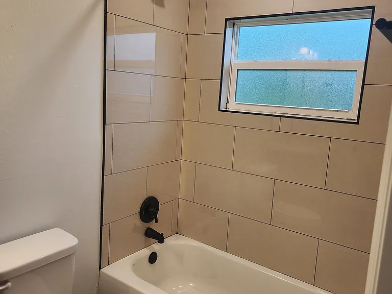 2434 Luther Rd #B — Photo 10