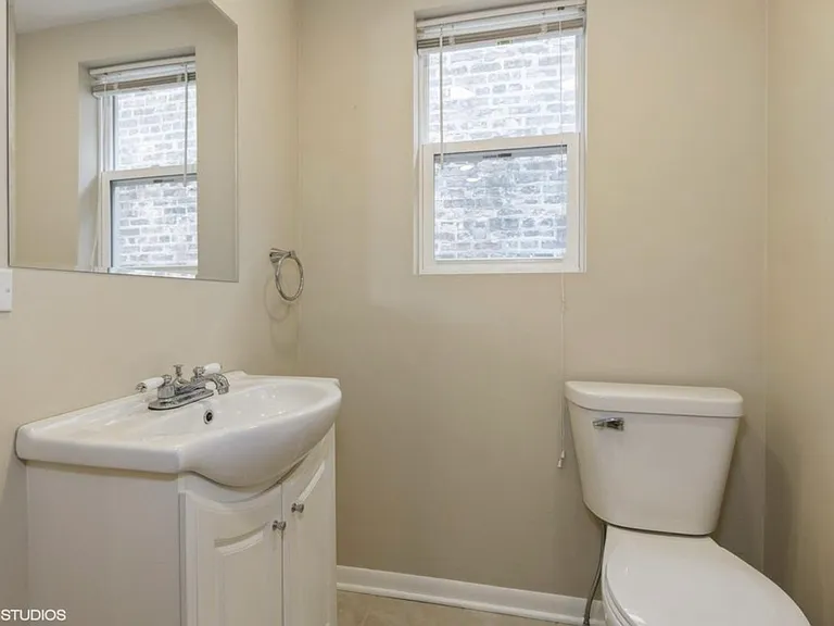 1840 W Huron St #2 — Photo 13