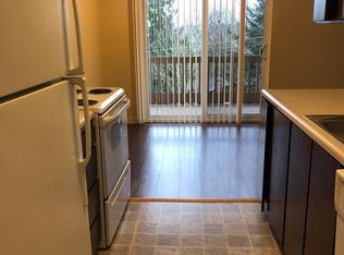308 Summit Ave N APT 29, Kent, WA 98030