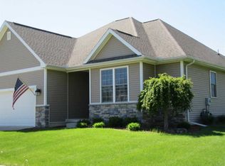 641 Machnik Dr, Chelsea, MI 48118
