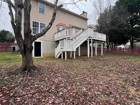 5th image of 11128 Worchester Dr