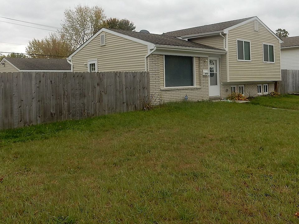 2nd image of 28711 Halecreek St