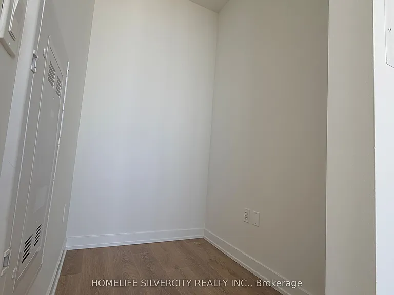 1 Fairview Rd E #3202 — Photo 16