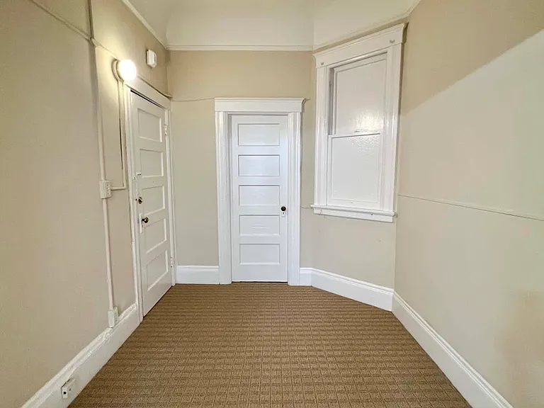 513 Bush St #36 — Photo 3